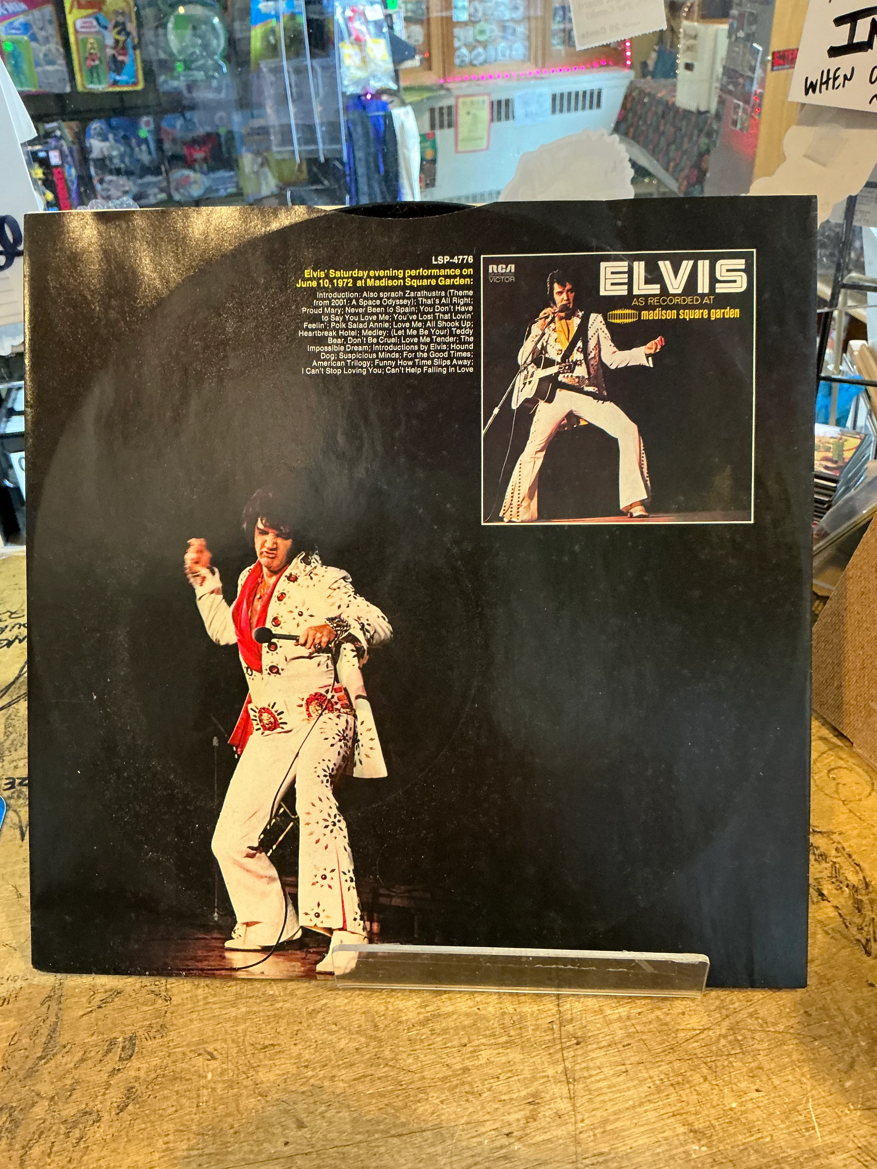 ELVIS : Aloha From Hawaii Via Satellite Quadradisc (2 Records Recorded In Quad) EX/NM VPSX-6089 Record - Image 3