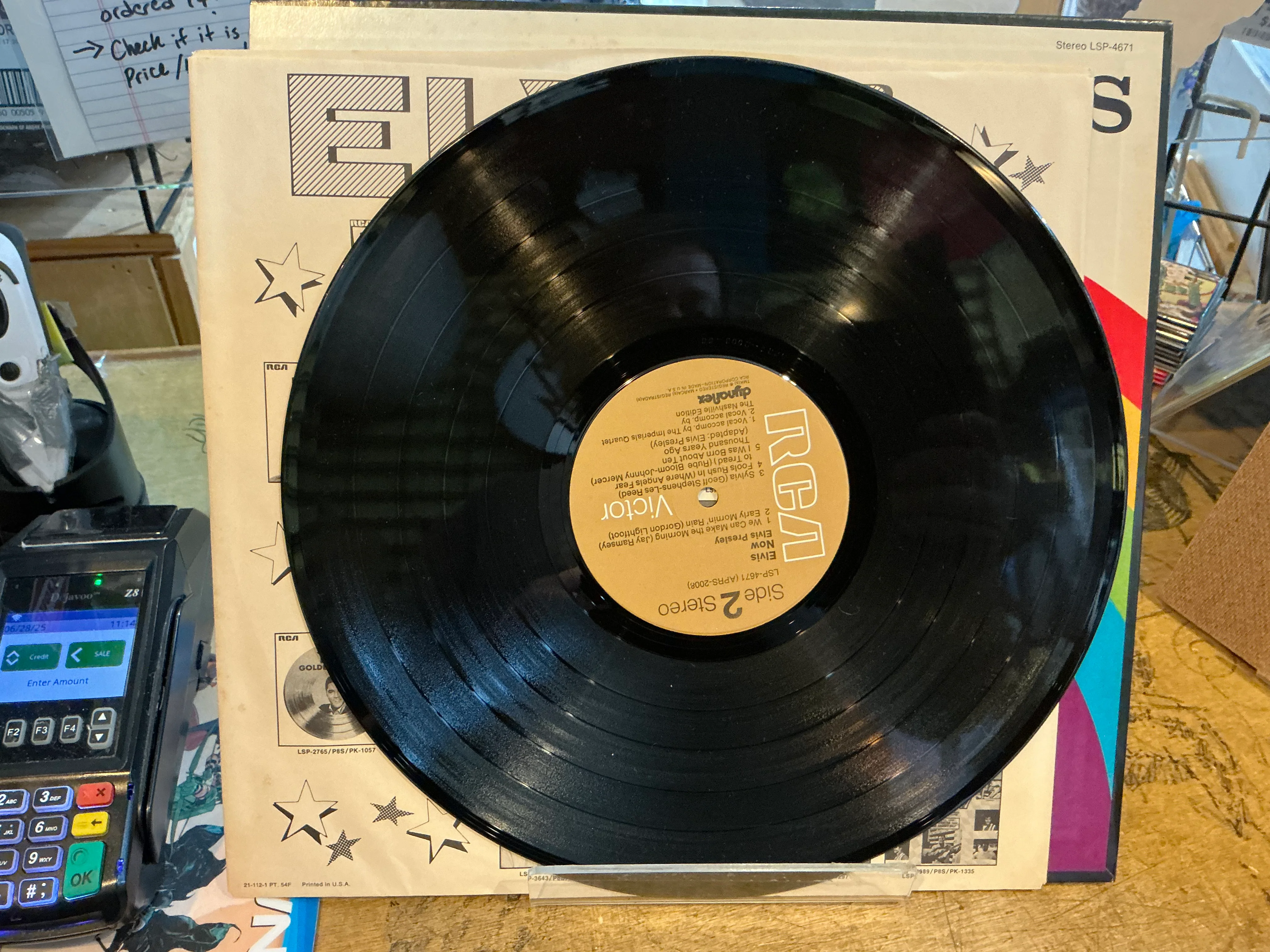 Elvis : NOW LP Victor Records LSP-4671 Record - Image 4