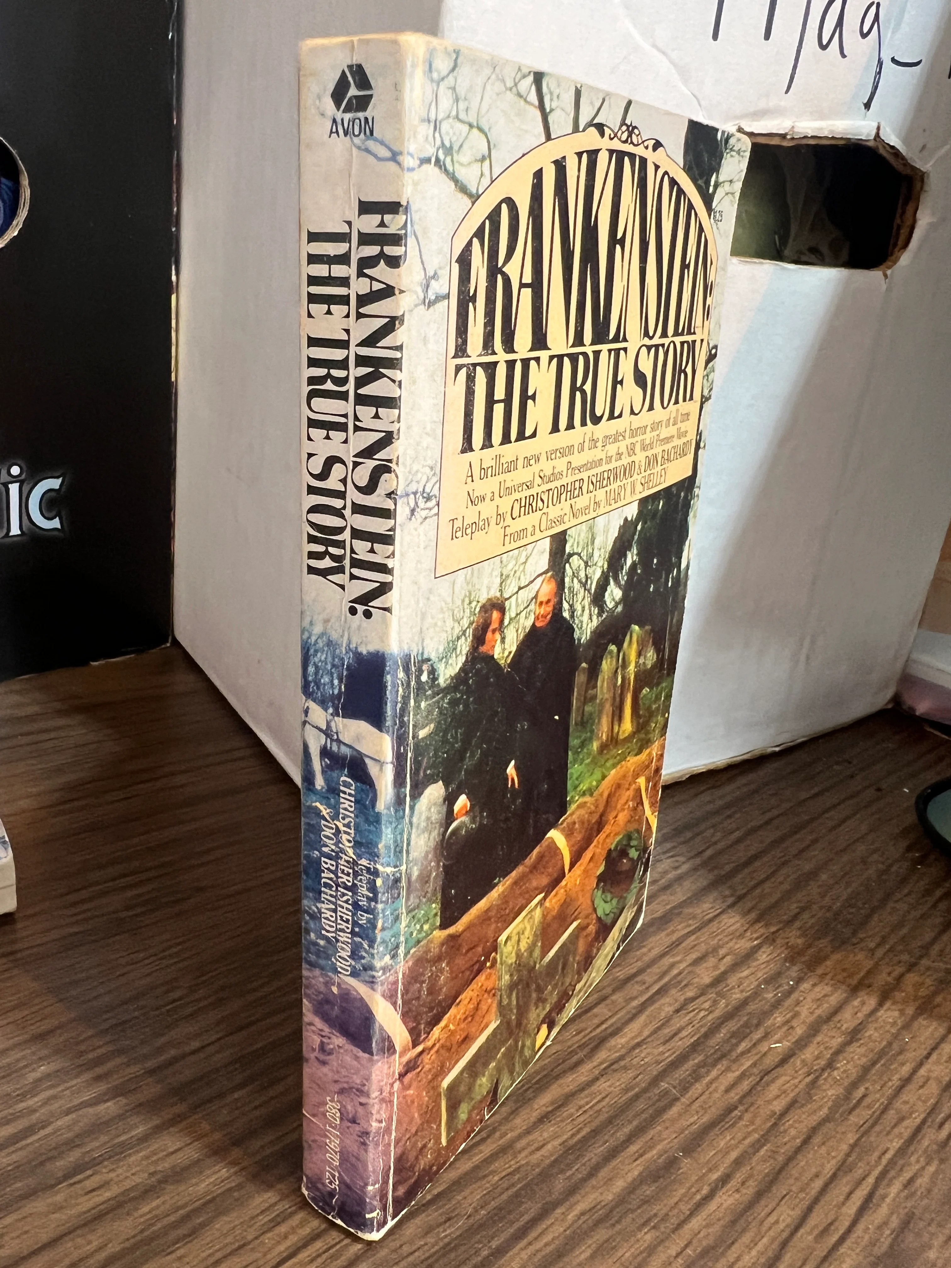 Frankenstein: The True Story  Paperback Novelization / Teleplay 1973 Movie Cover 1st Printing - Image 2