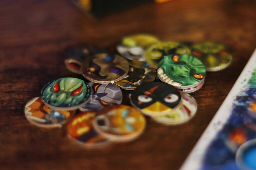 King of Tokyo : Even More Wicked by IELLO:Collectors Expansion - Image 3