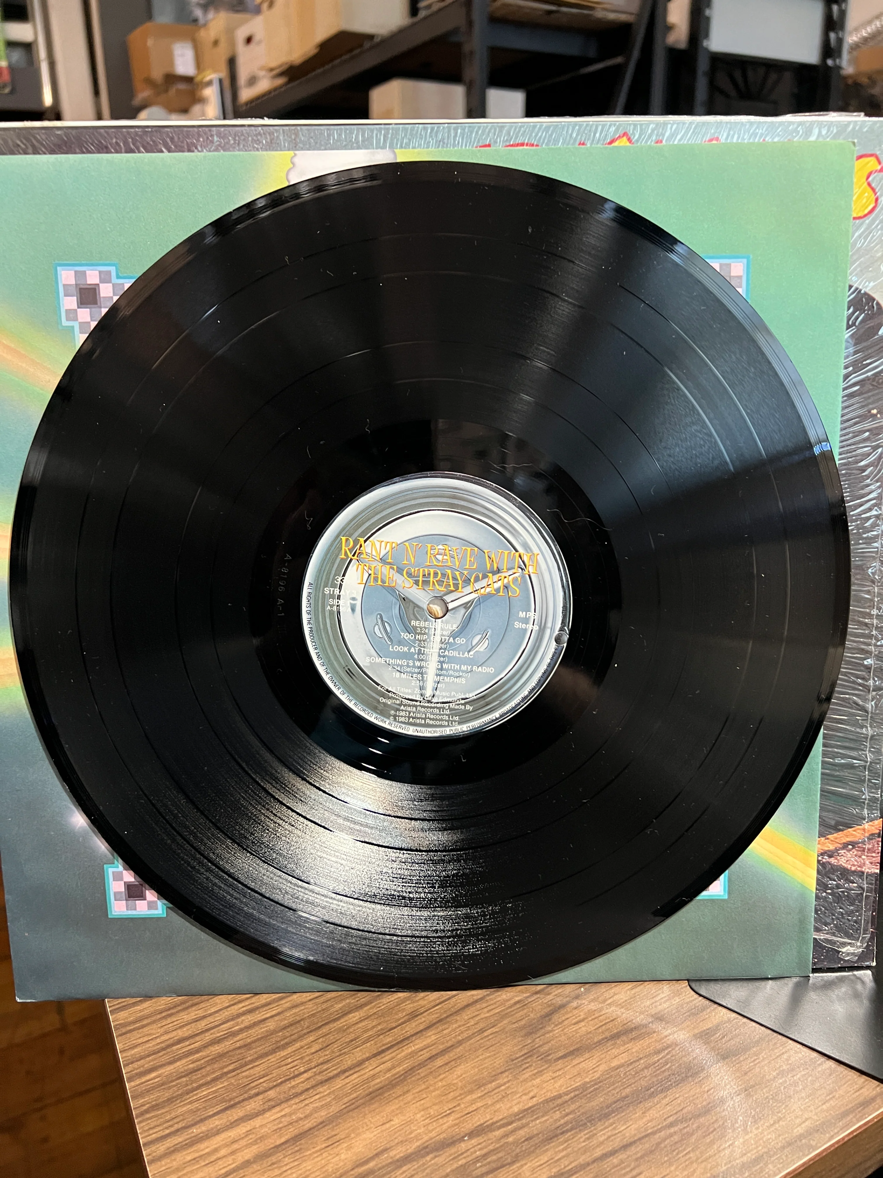 Stray Cats : Rant N' Rave With The Stray Cats LP - Image 2