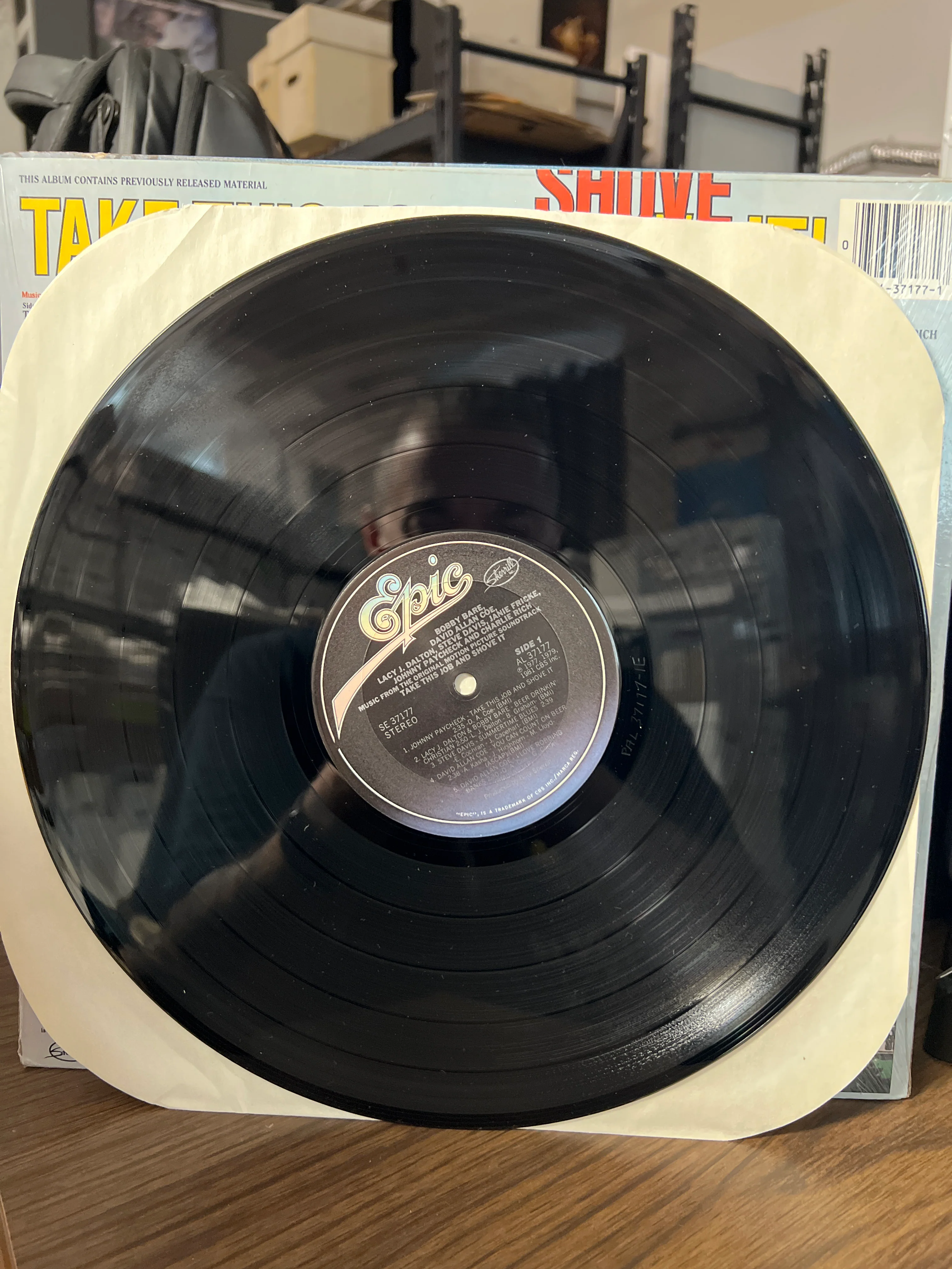 Take This Job & Shove it  : Movie Soundtrack LP OST EX/EX - Image 3