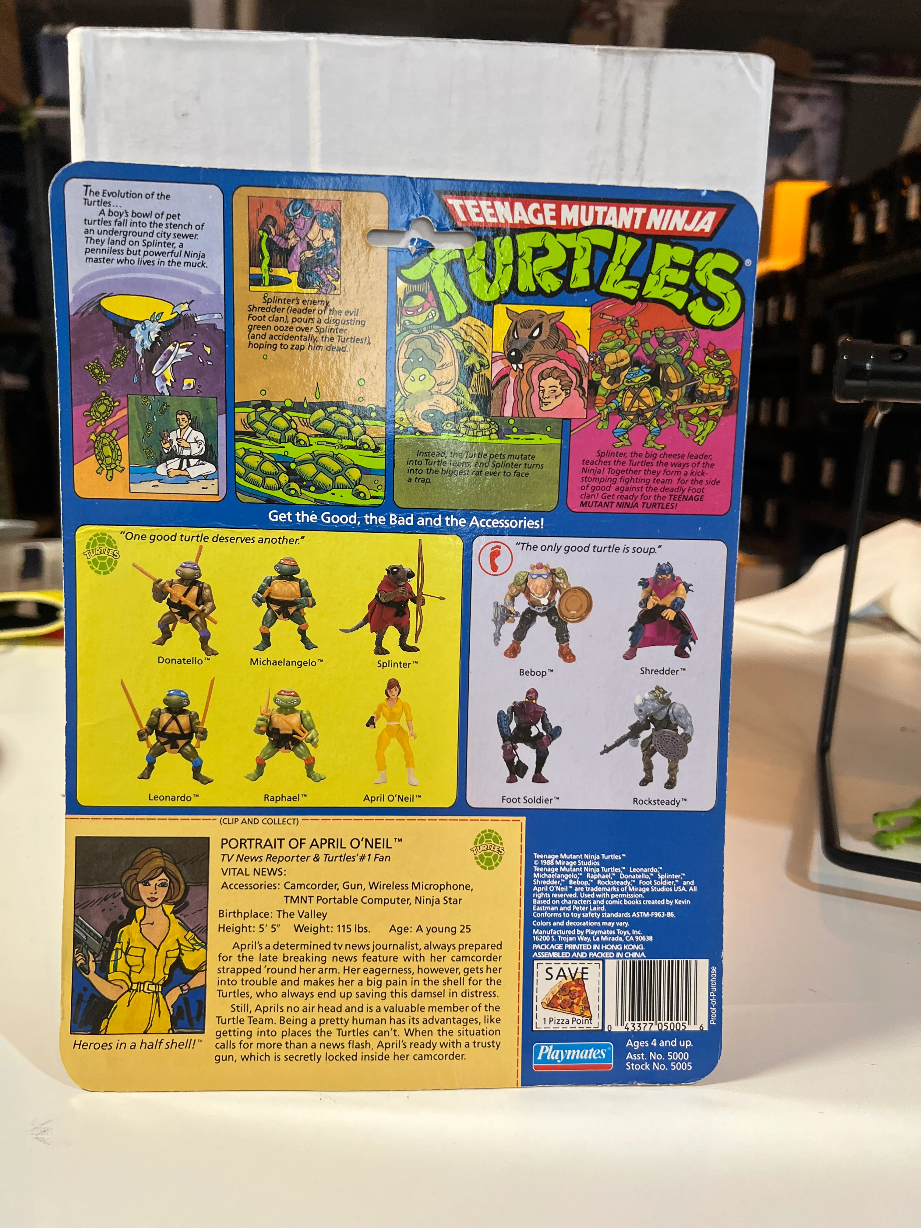 Teenage Mutant Ninja Turtles : April O'Neil 10-Back File Card / Cardback