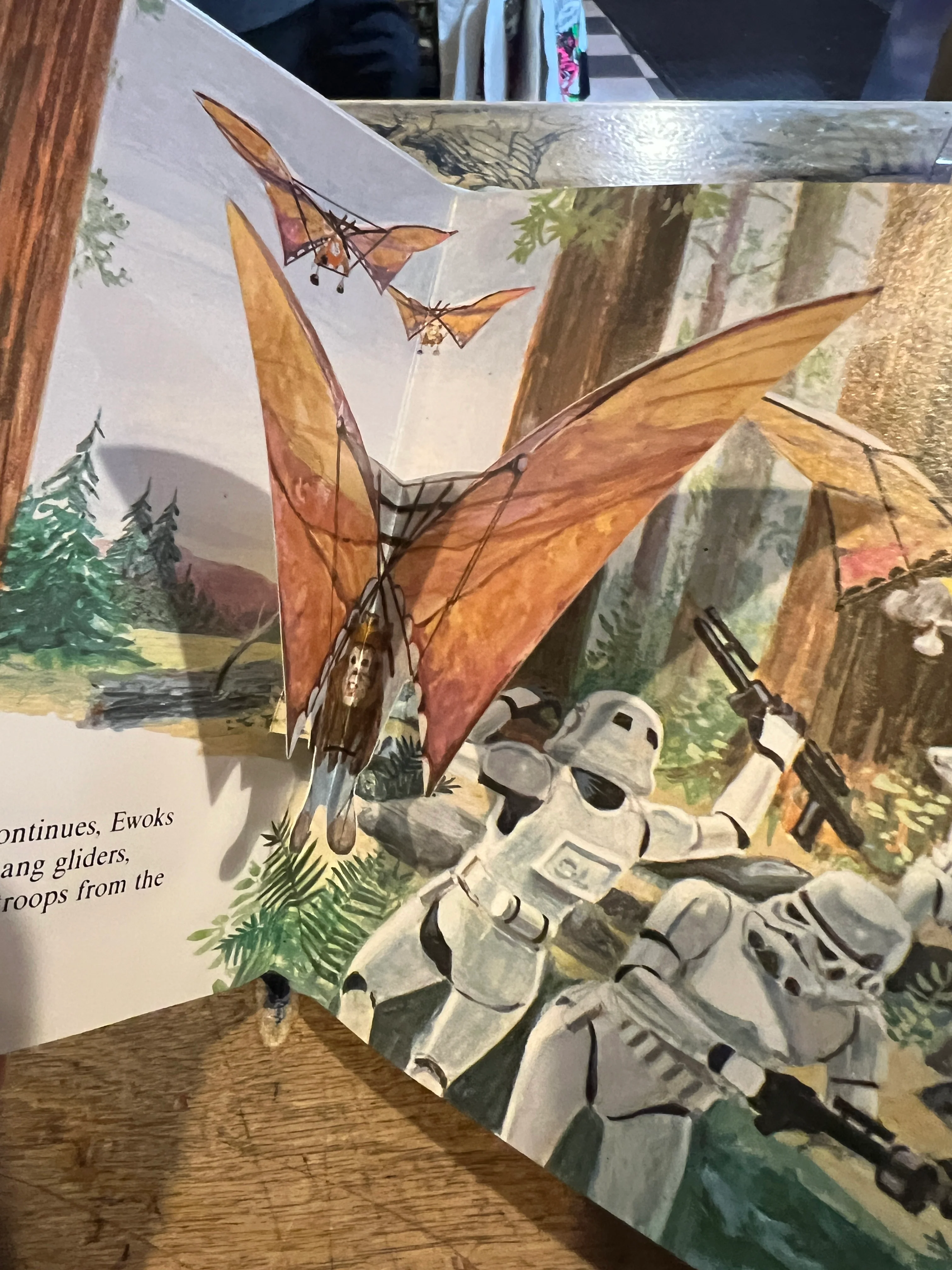 The Ewoks Save The Day : Hardcover Pop-Up Book - Image 5