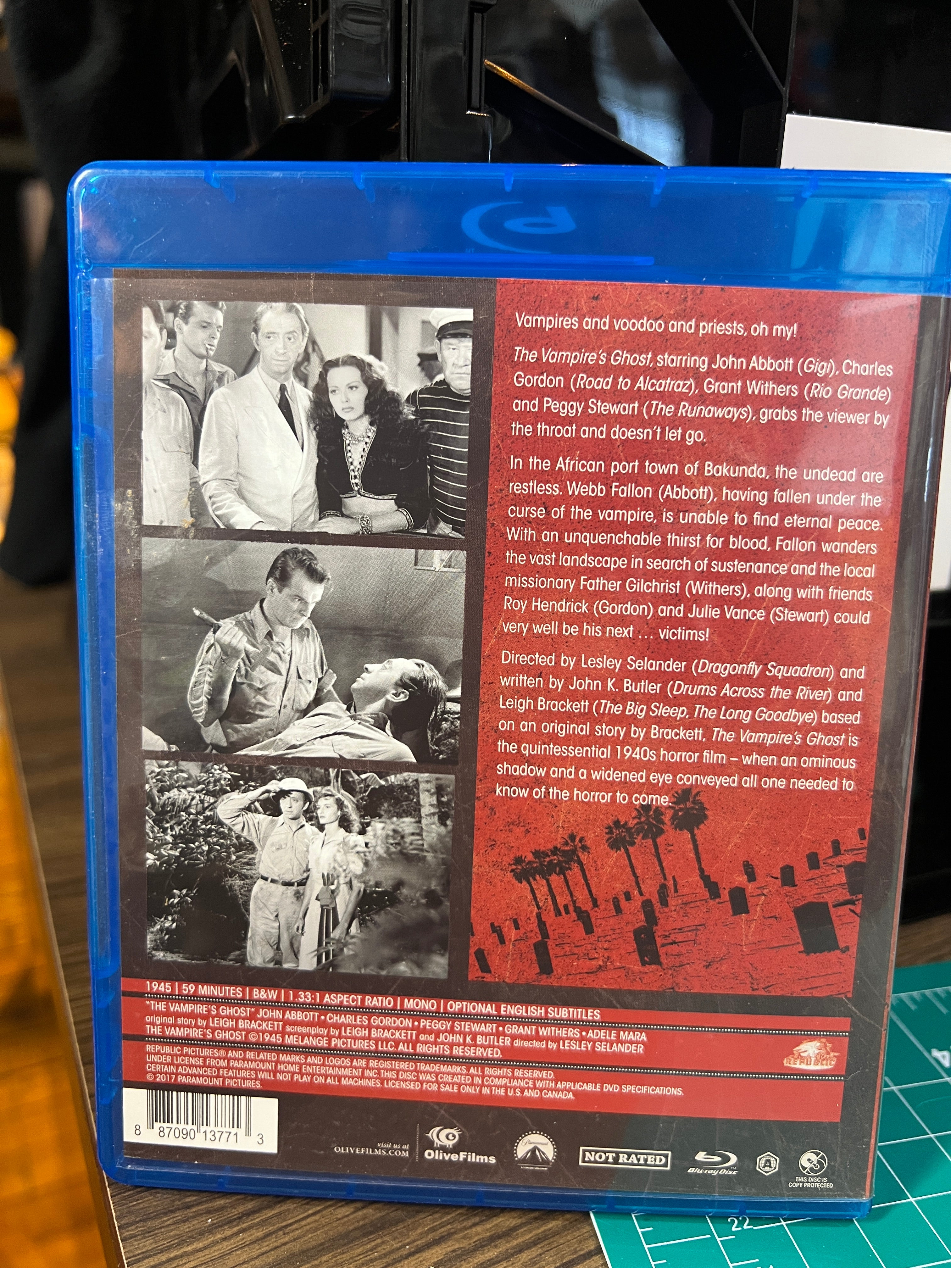 The Vampire's Ghost : Blu Ray (Used) - Image 2