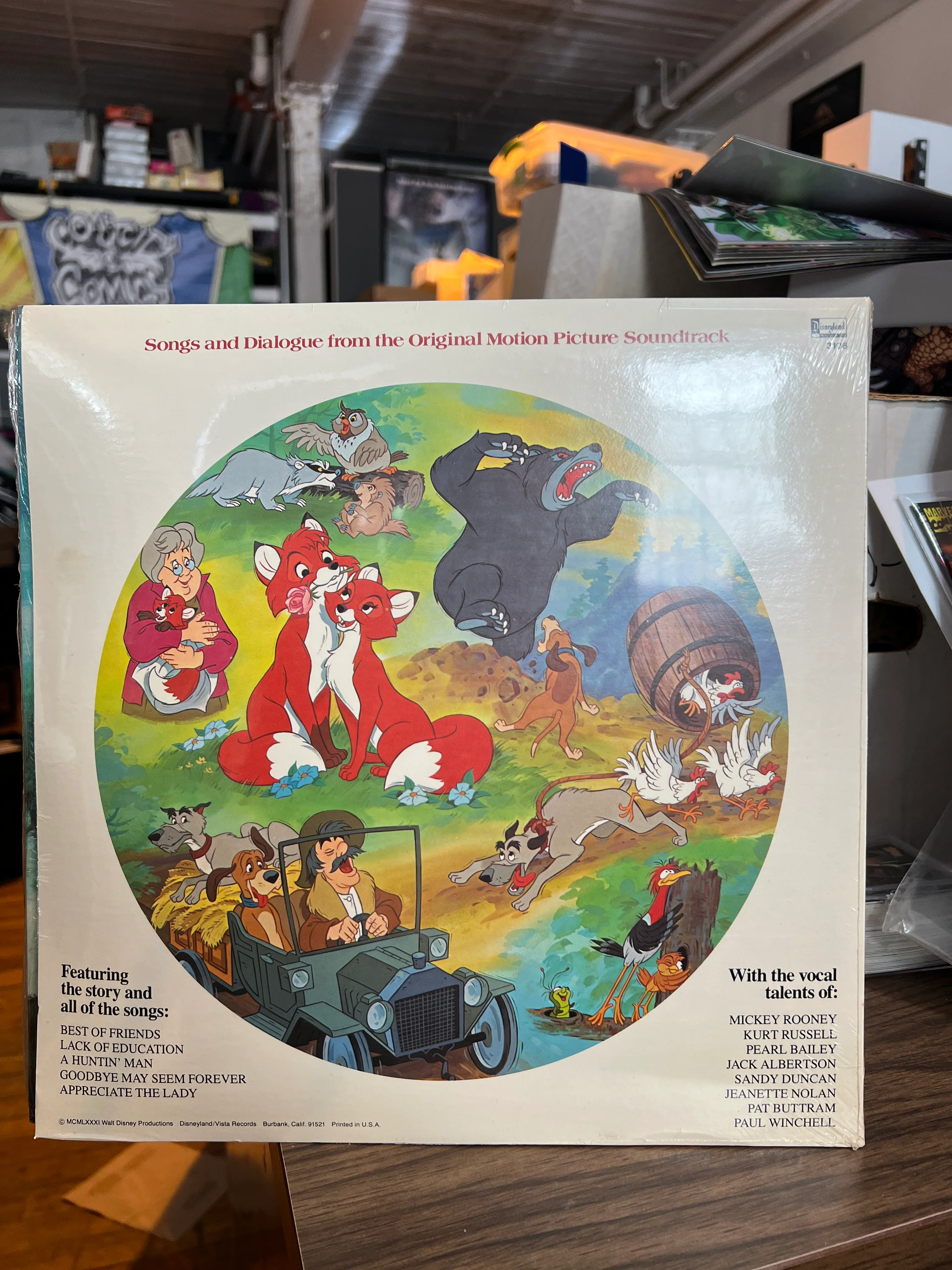 Walt Disney's The Fox and the Hound Picture Disk LP Disneyland Records 3106 - Image 2